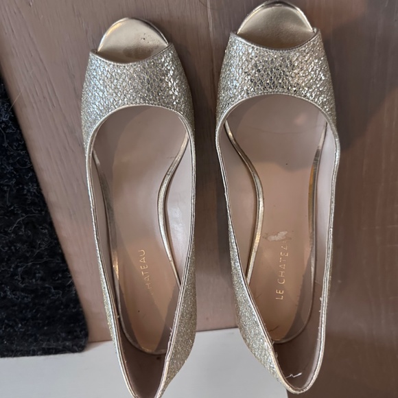 Champagne metallic wedges - Picture 3 of 3
